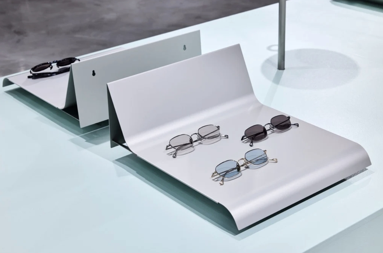 ISSEY MIYAKE EYES 品牌形象